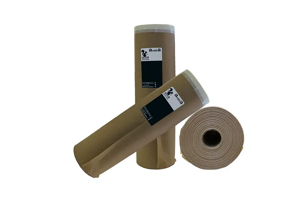 Rollo de papel con cinta